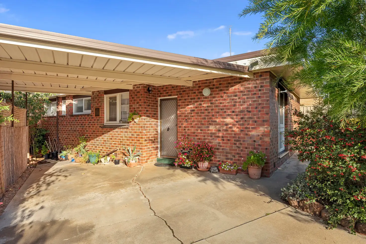 Main view of Homely unit listing, 2/6 Reception Avenue, Strathdale VIC 3550