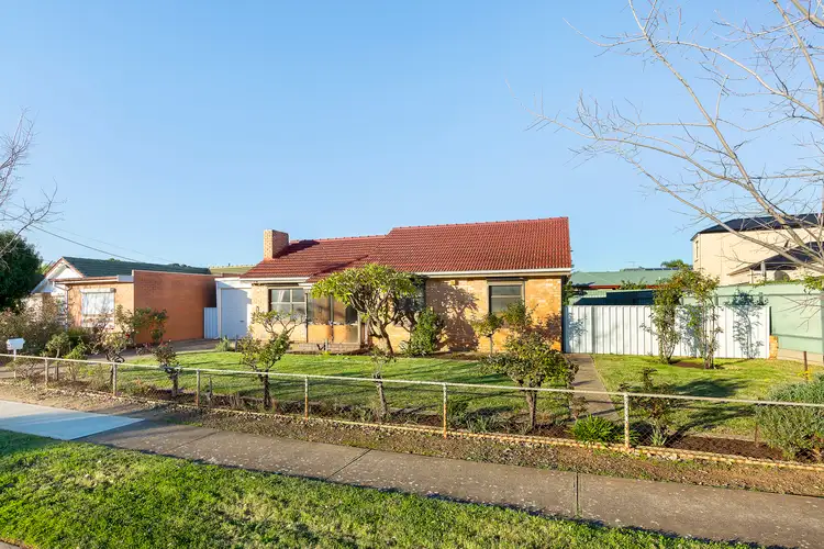 22 Minkie Avenue, Mitchell Park SA 5043
