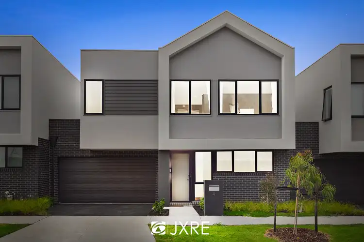 4 Lomandra Drive, Clayton South VIC 3169