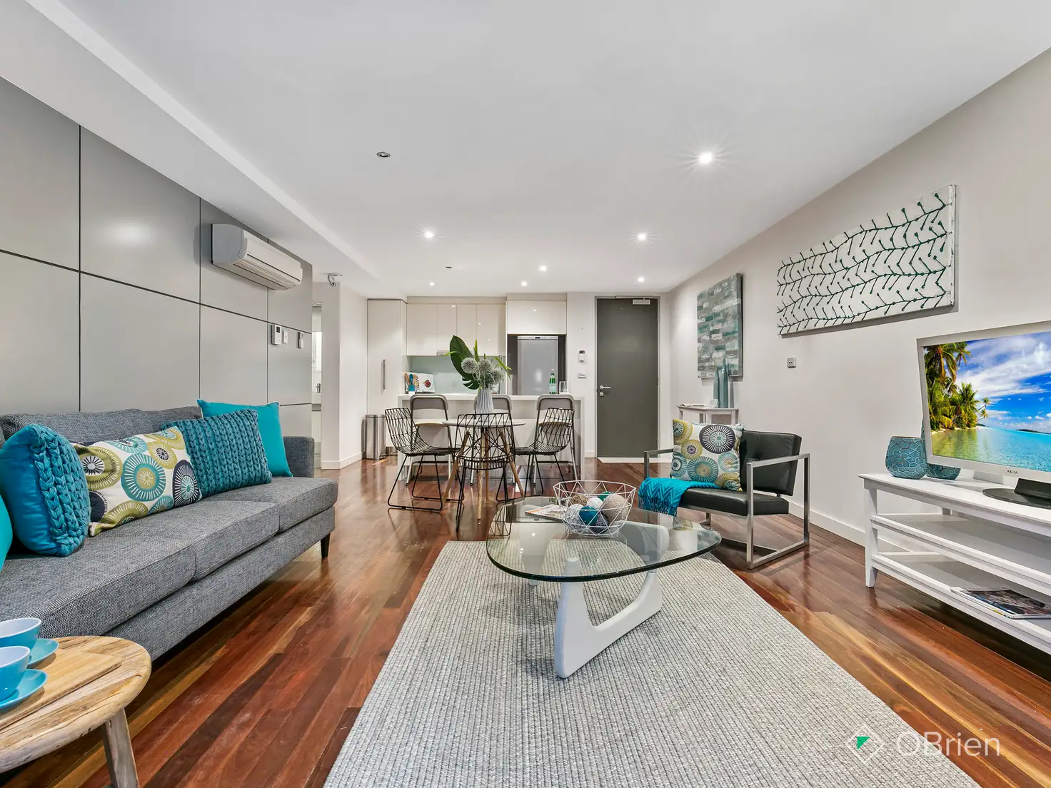 Main view of Homely apartment listing, 2/25 Nepean Highway, Aspendale VIC 3195