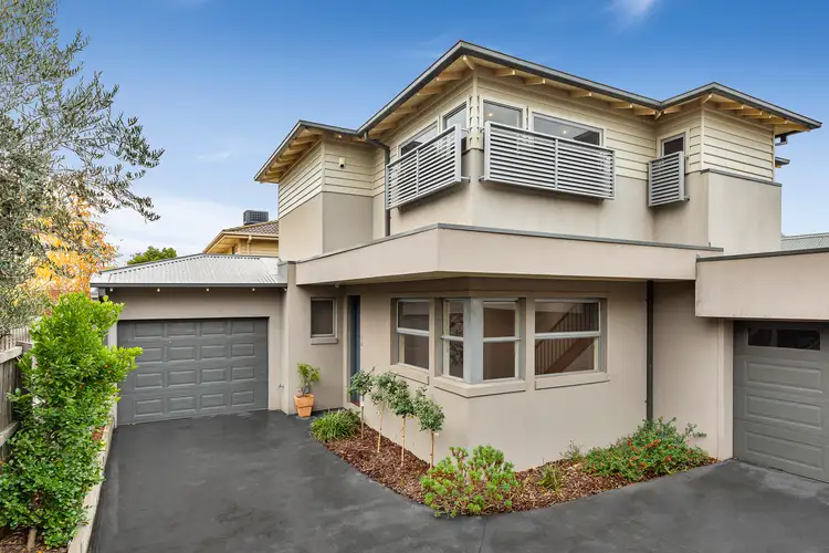 3/10 Bloomfield Avenue, Maribyrnong VIC 3032