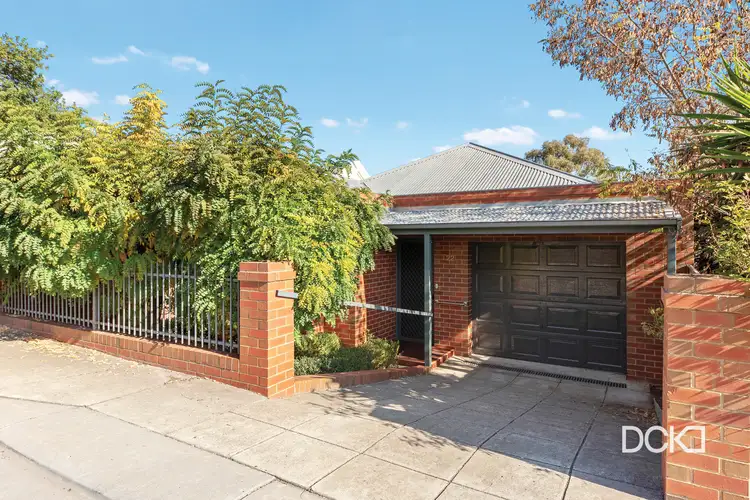 22 Broom Street