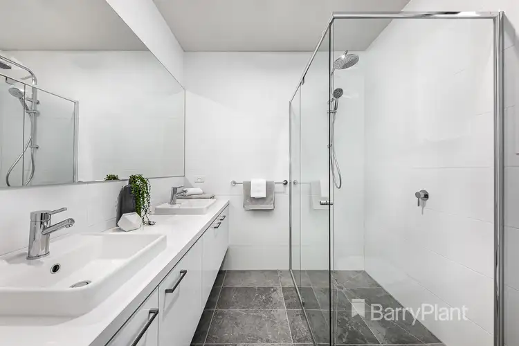 Sixth view of Homely townhouse listing, 41 Warringal Street, Bulleen VIC 3105