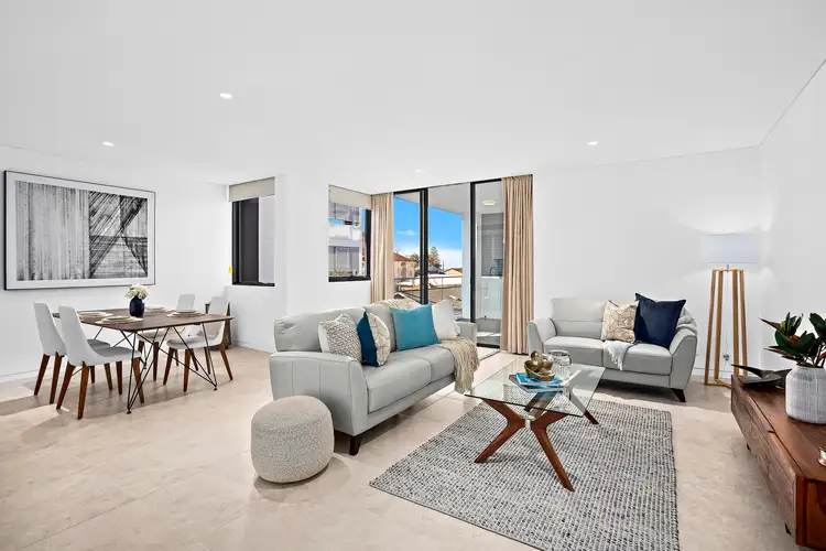 Third view of Homely apartment listing, 4/19-21 Kembla Street, Wollongong NSW 2500