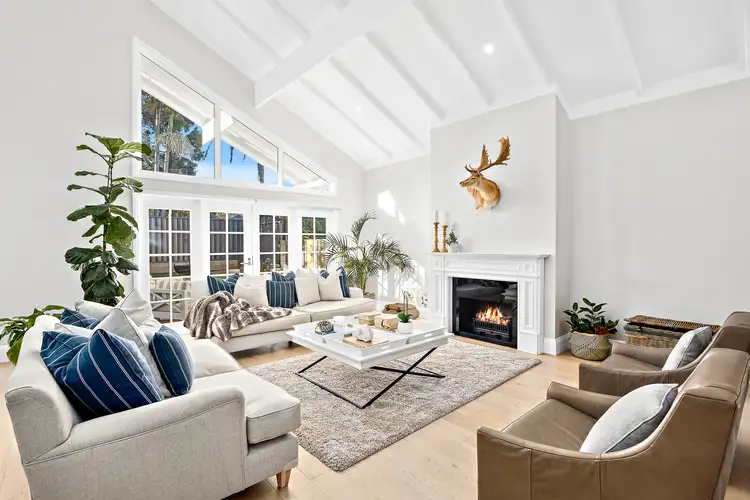 Fifth view of Homely house listing, 15 The Lookout, Thirroul NSW 2515