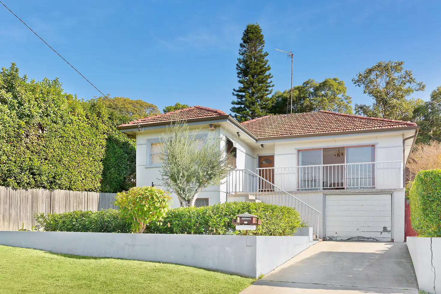 Main view of Homely house listing, 82 Smith Avenue, Allambie Heights NSW 2100