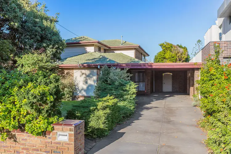 16 Queen Street, Seaholme VIC 3018