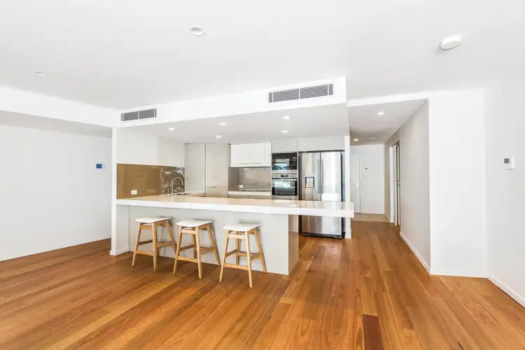 Sixth view of Homely apartment listing, 402/192 Marine Parade, Rainbow Bay QLD 4225