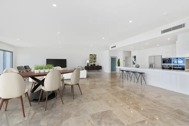 Fifth view of Homely apartment listing, Level 4/403/192 Marine Parade, Rainbow Bay QLD 4225