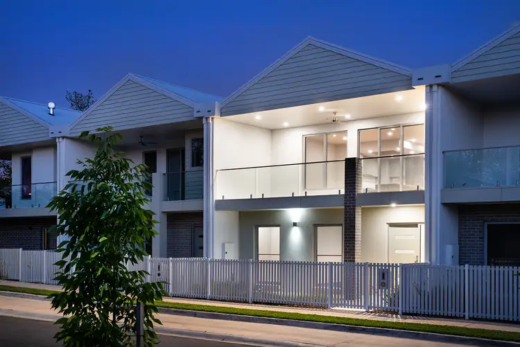 Second view of Homely townhouse listing, 5 Carnegie Way, Bendigo VIC 3550