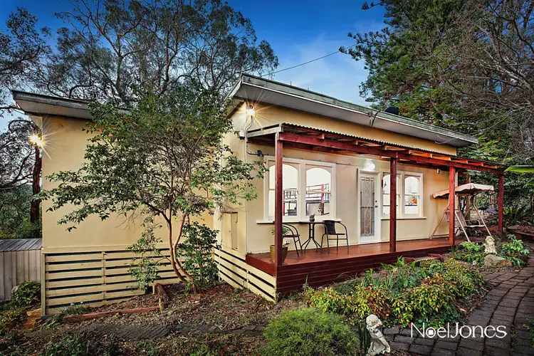 9 Murrumbung Road, Mount Evelyn VIC 3796