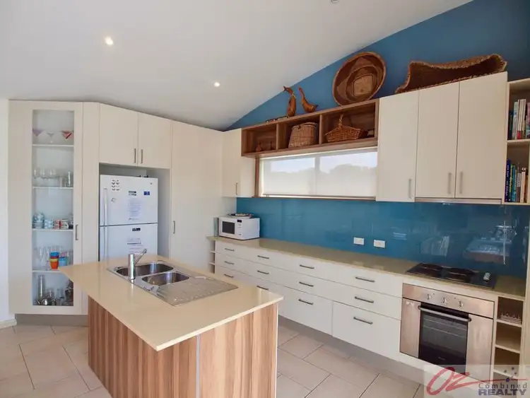 Fourth view of Homely townhouse listing, 2/9 Duncan Street, Huskisson NSW 2540