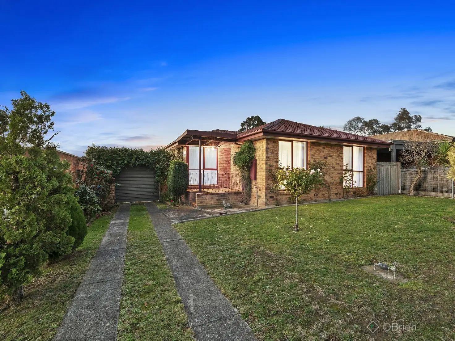 Main view of Homely house listing, 4 Evonne Court, Endeavour Hills VIC 3802