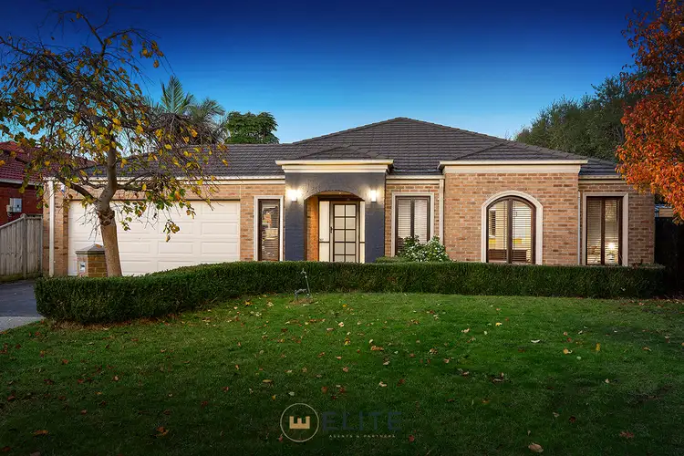 25 Napier Way, Narre Warren South VIC 3805