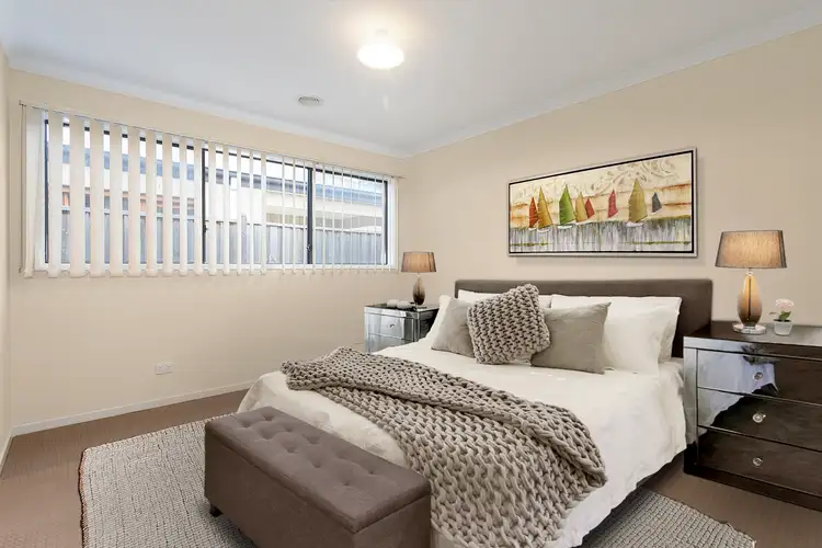 Sixth view of Homely house listing, 10 Landini Circuit, Cranbourne North VIC 3977