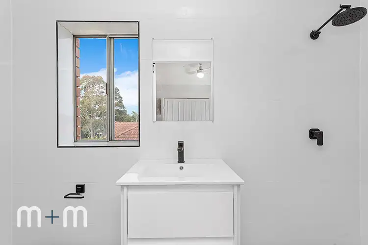 Sixth view of Homely apartment listing, 2/28 Cross Street, Corrimal NSW 2518