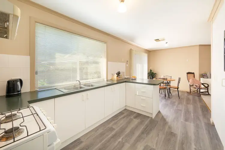 Fourth view of Homely unit listing, 2/32 Lawson Street, Wodonga VIC 3690
