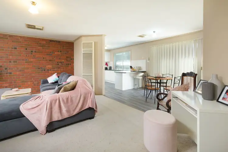Fifth view of Homely unit listing, 2/32 Lawson Street, Wodonga VIC 3690