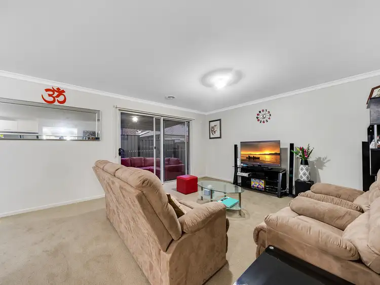 Fifth view of Homely house listing, 18 Pointer Drive, Pakenham VIC 3810