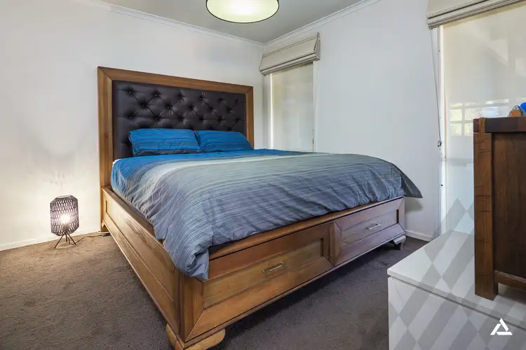 Sixth view of Homely house listing, 8 Bright Court, Drouin VIC 3818