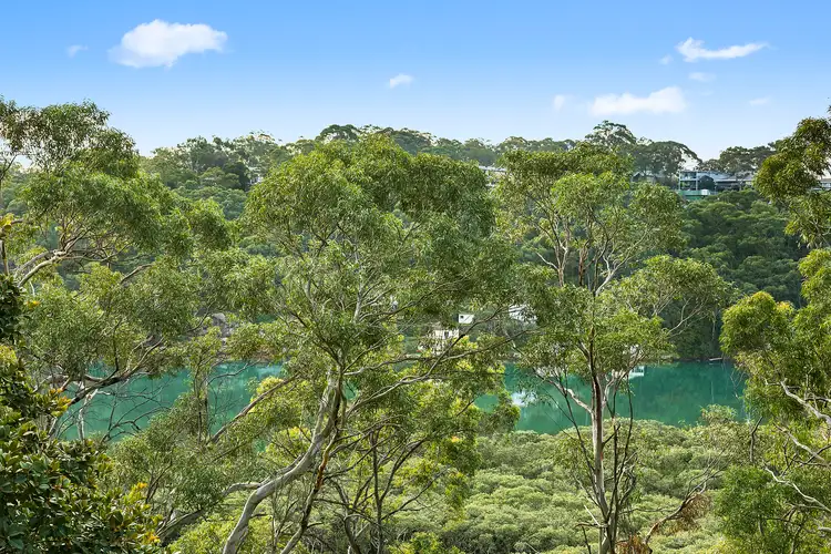 63 Central Avenue, Como NSW 2226