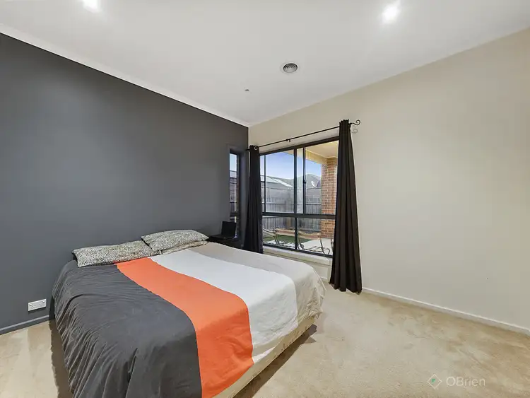 Fifth view of Homely house listing, 18 Black Wattle Way, Cranbourne North VIC 3977