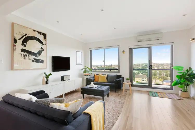 Second view of Homely unit listing, 17/50 Crown Road, Queenscliff NSW 2096