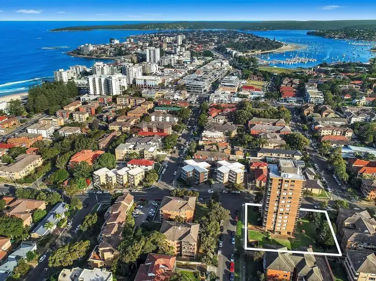 Second view of Homely unit listing, 2/21 Burke Road, Cronulla NSW 2230
