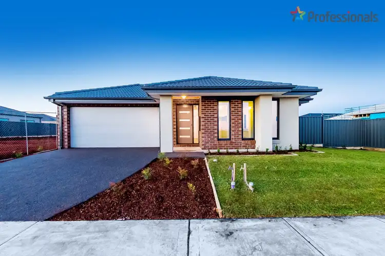 Second view of Homely house listing, 50 Wimbledon Boulevard, Strathtulloh VIC 3338