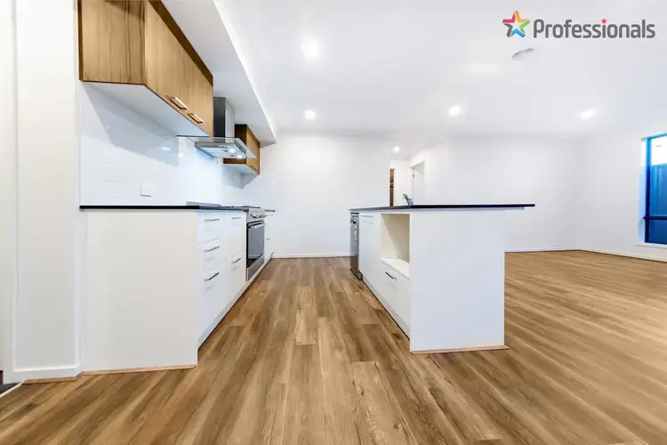 Sixth view of Homely house listing, 50 Wimbledon Boulevard, Strathtulloh VIC 3338