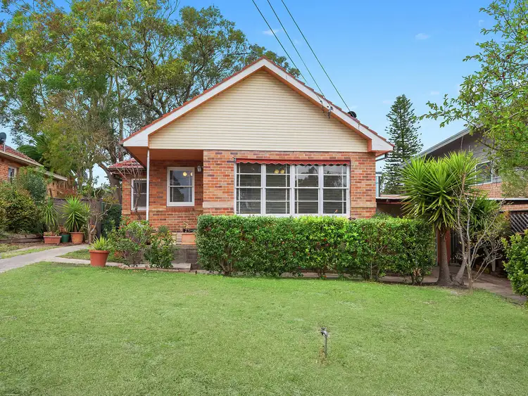 16 Mooki Street, Miranda NSW 2228