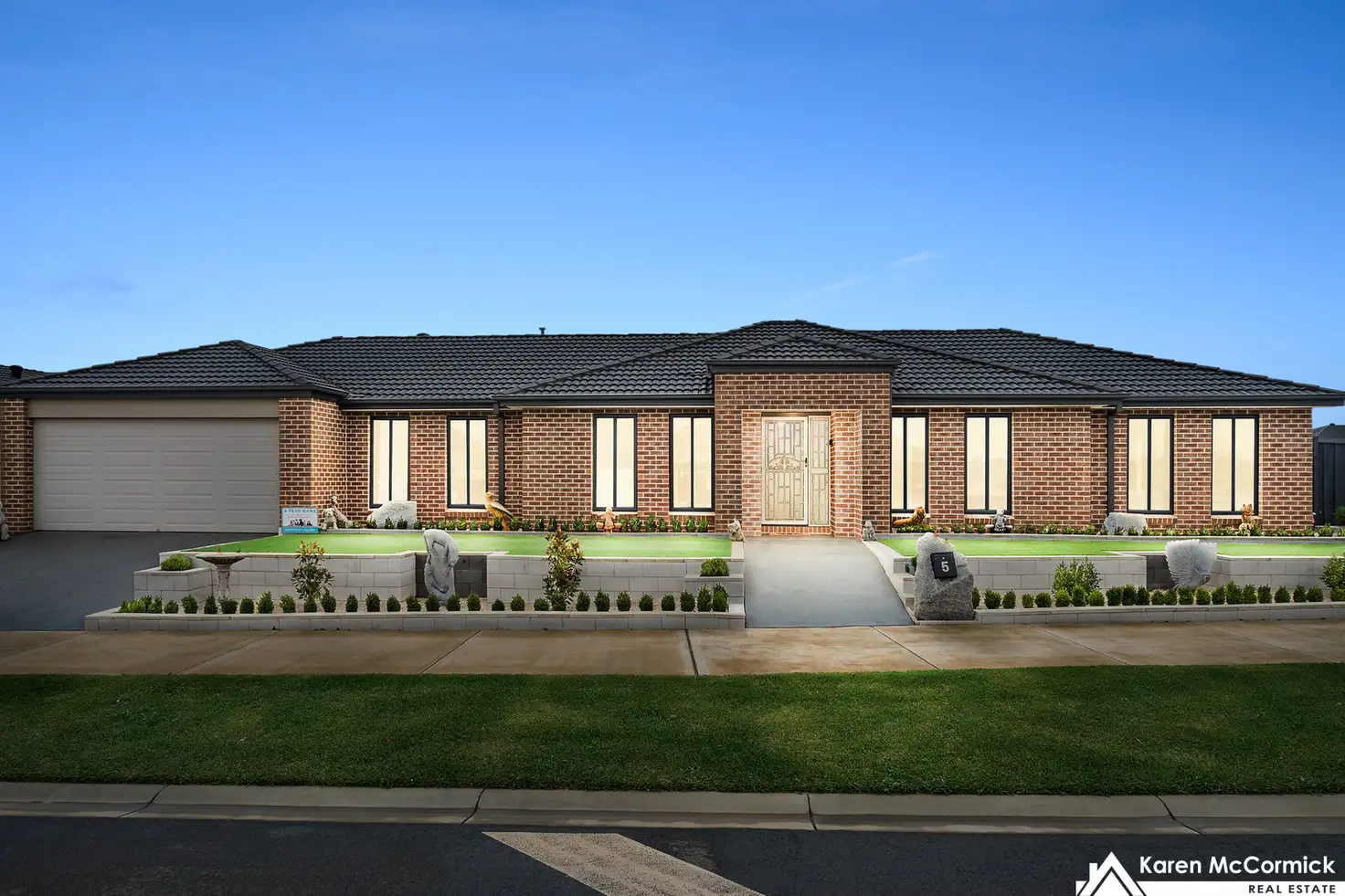 Main view of Homely house listing, 5 Longview Road, Warragul VIC 3820