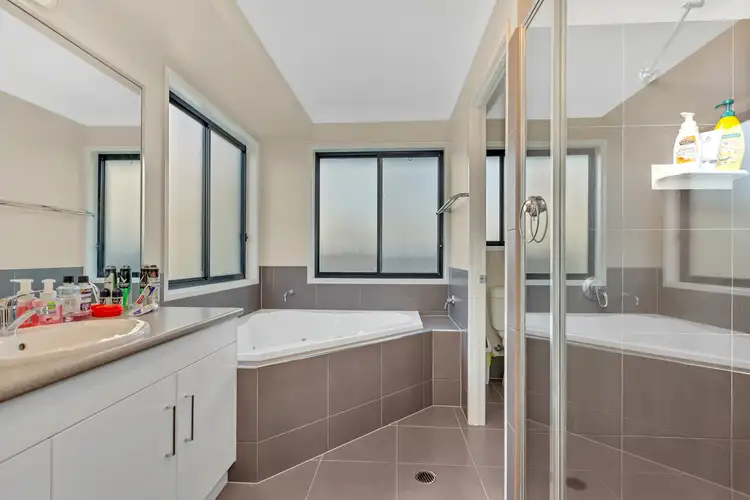 Third view of Homely house listing, 19 Pelling Court, Westbrook QLD 4350