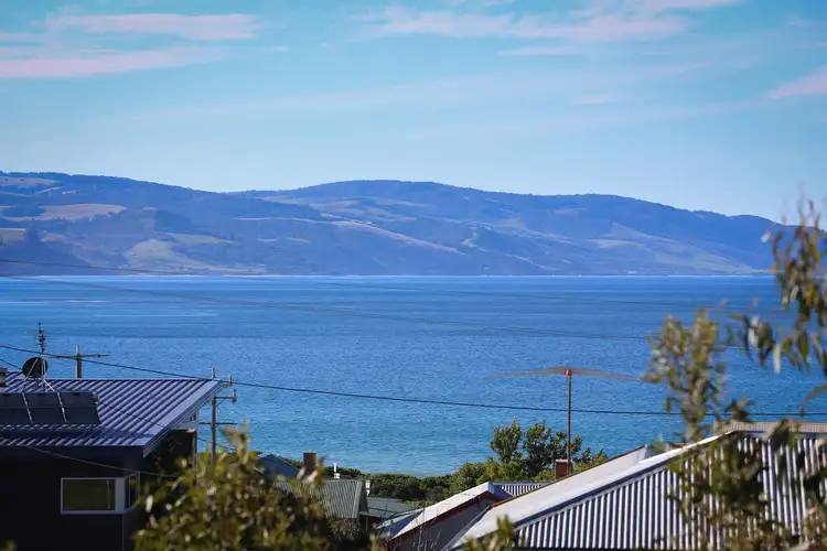 Second view of Homely house listing, 4/9 Great Ocean Road, Marengo VIC 3233