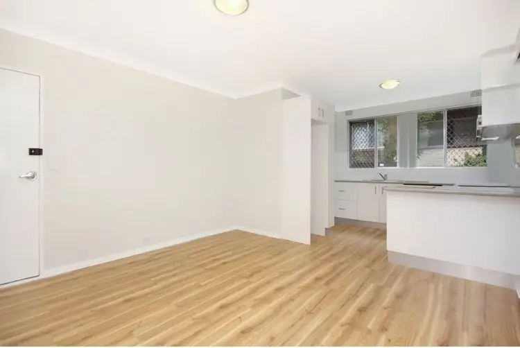 2/1 Mercury Street, Wollongong NSW 2500