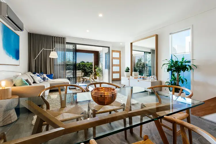 66 Evergreen View, Robina QLD 4226