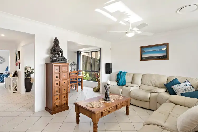 Fifth view of Homely house listing, 7 Manchurian Way, Wadalba NSW 2259