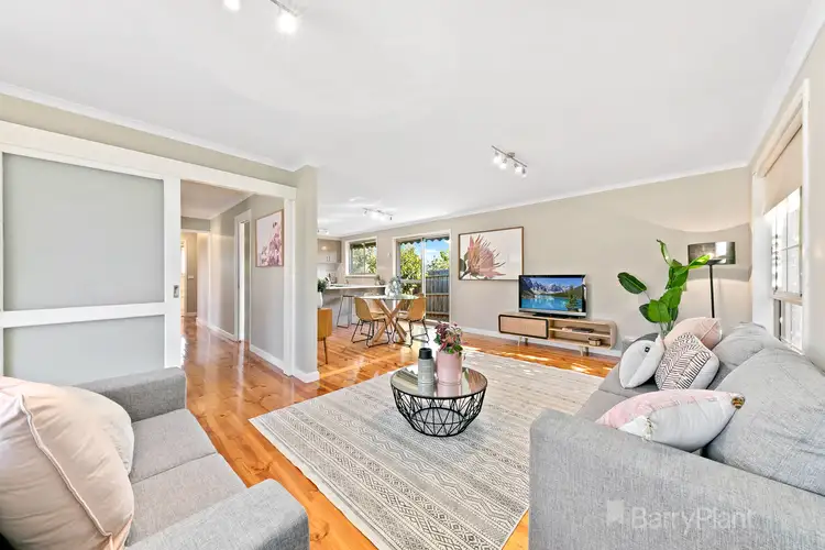 Second view of Homely house listing, 2/8 Victory Court, Narre Warren VIC 3805