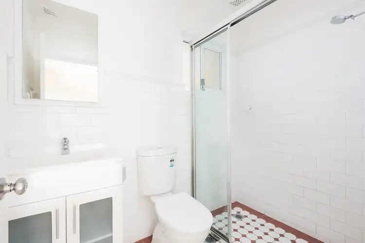 Fifth view of Homely unit listing, 4/5 Wood Lane, Cronulla NSW 2230