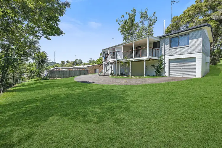 6 Sunhaven Court, Nambour QLD 4560
