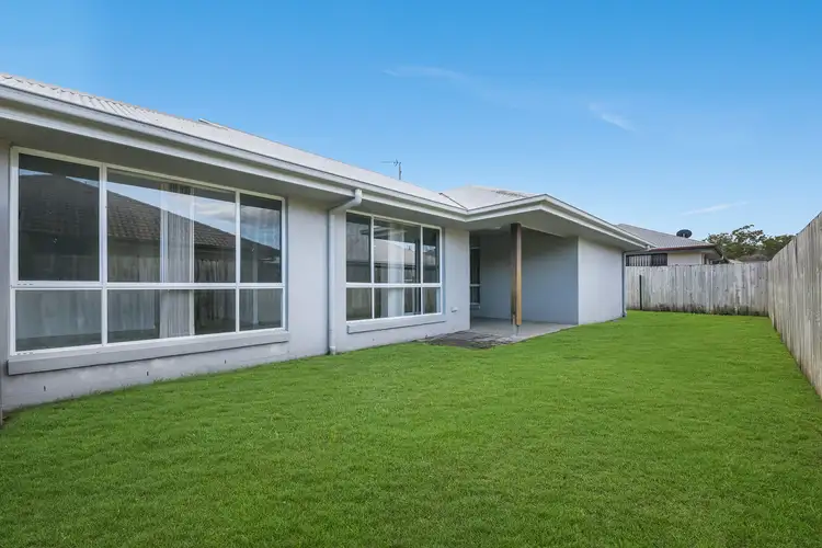 11 Silvereye Street, Sippy Downs QLD 4556