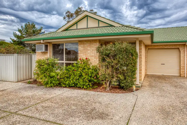 Main view of Homely unit listing, 4/738 Lavis Street, Albury NSW 2640