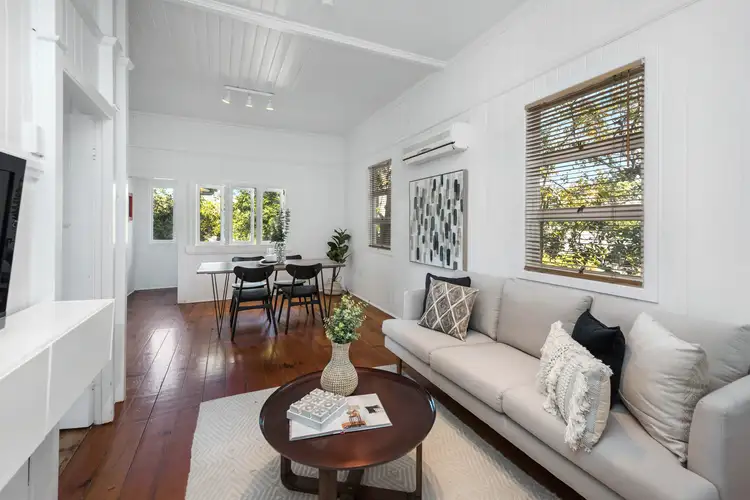 12 McLean Parade, Ashgrove QLD 4060