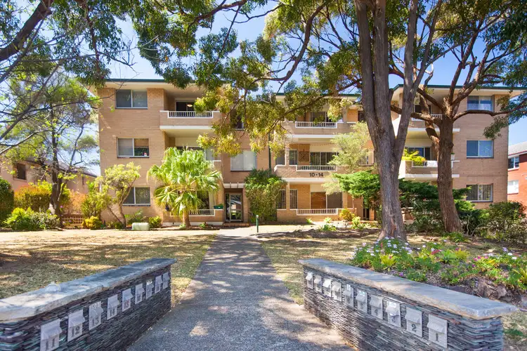 Fifth view of Homely apartment listing, 2/10 Gosport Street, Cronulla NSW 2230