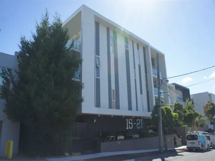 205/15-21 Harrow Street