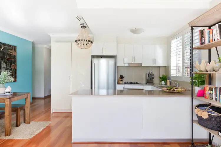 Fourth view of Homely apartment listing, 5/2-6 The Crescent, Dee Why NSW 2099