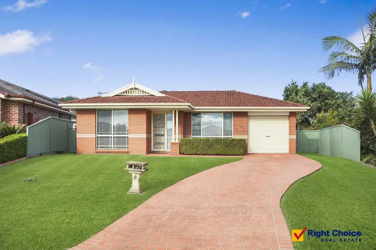 8 Collie Way, Albion Park NSW 2527