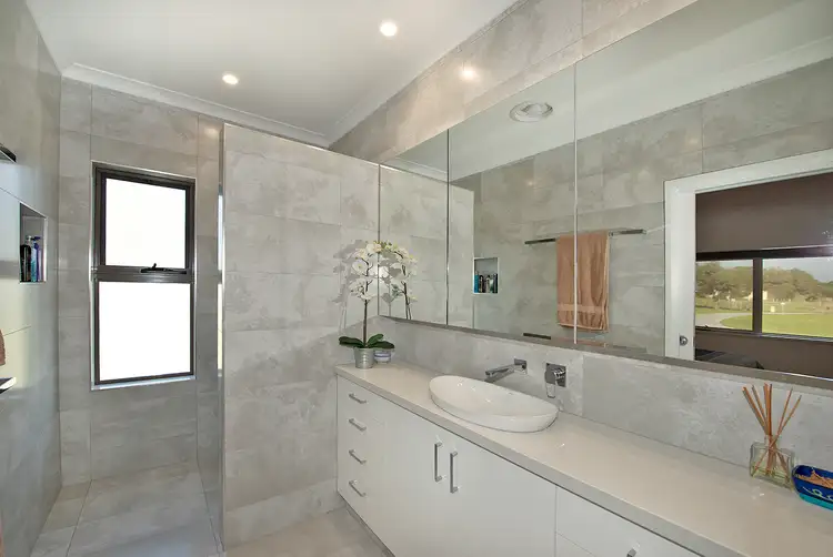 Seventh view of Homely house listing, 8 Monroe Court, Robinson WA 6330