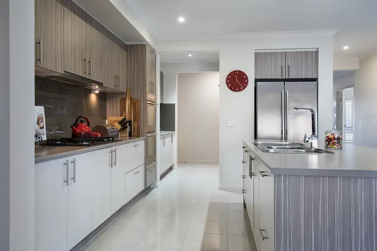 Fourth view of Homely house listing, 11 Cochrane Court, Castlemaine VIC 3450
