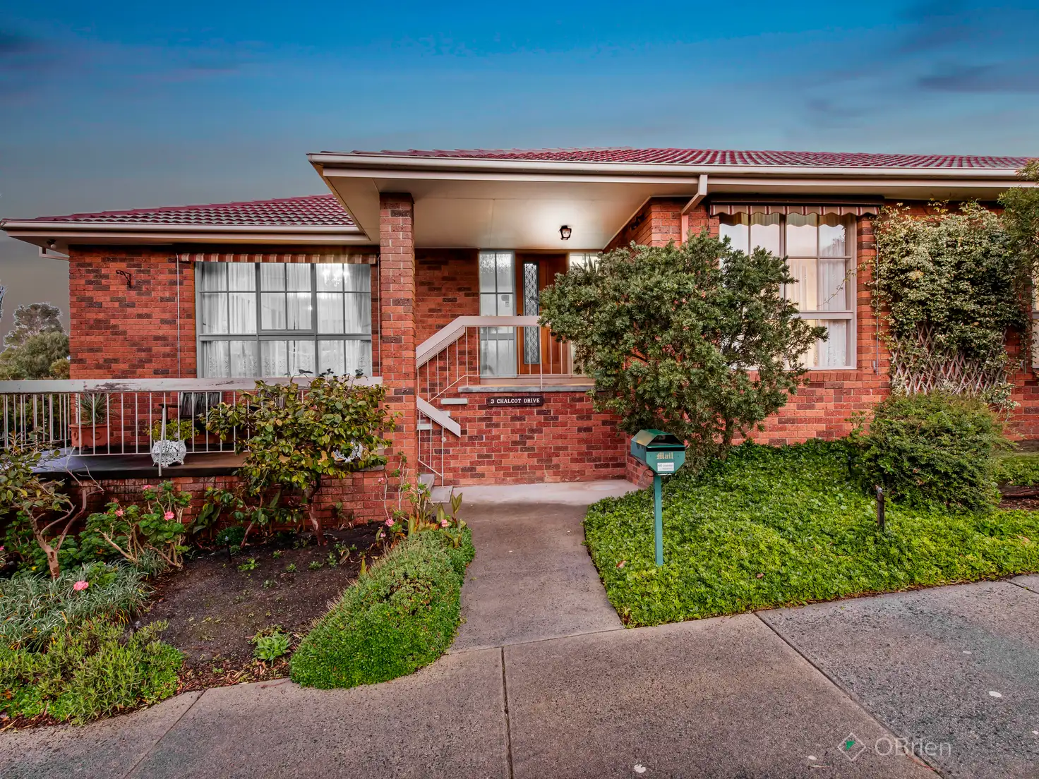 Main view of Homely house listing, 3 Chalcot Drive, Endeavour Hills VIC 3802
